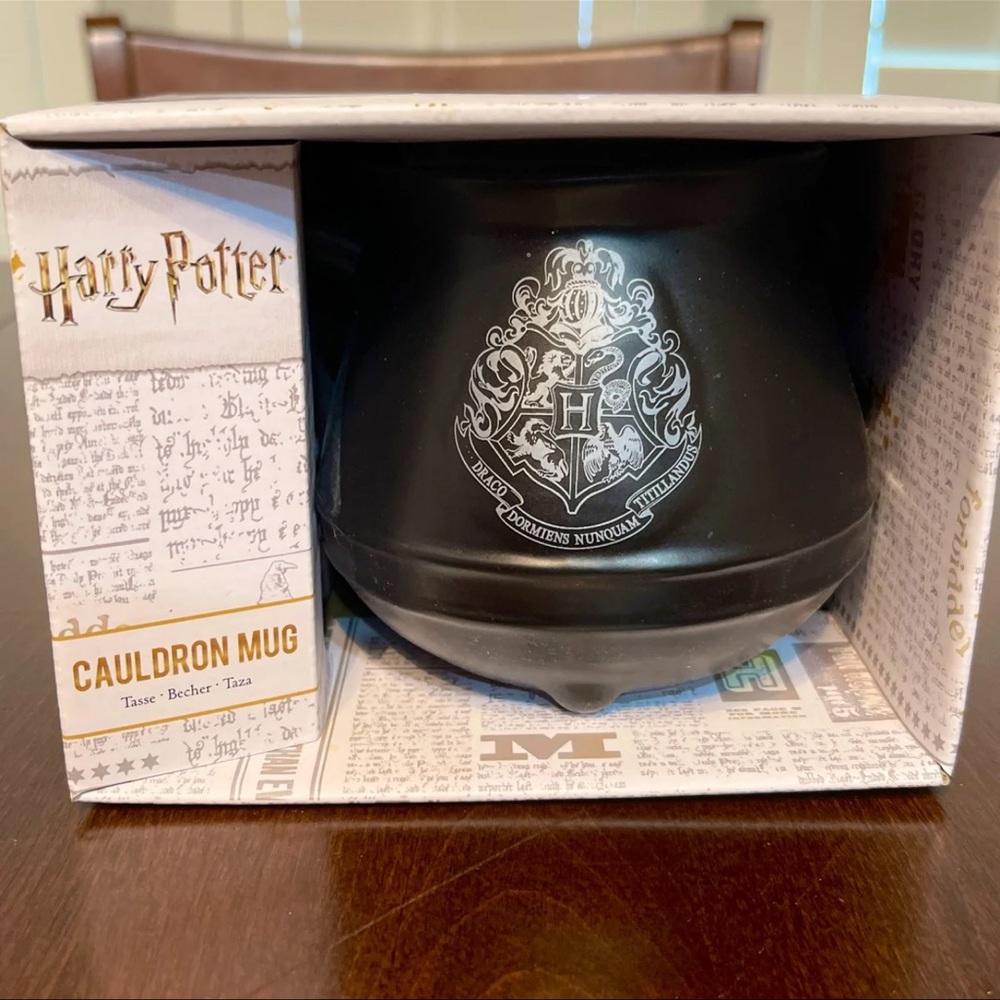 Harry Potter Cauldron Mug - NEW